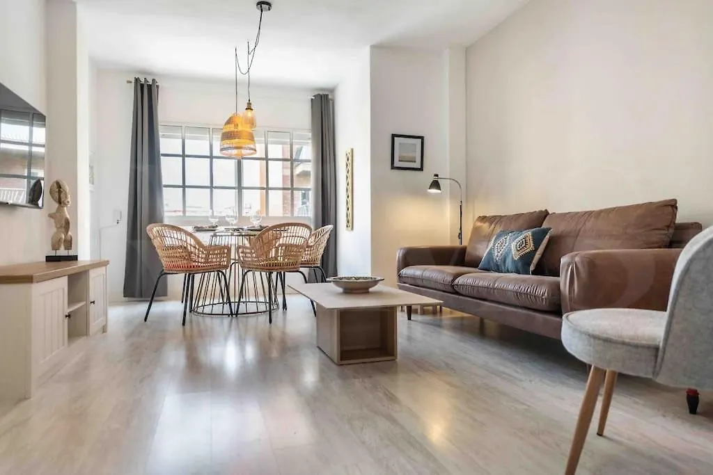מאלגה Spacious & Authentic Apartment By Rems ספרד